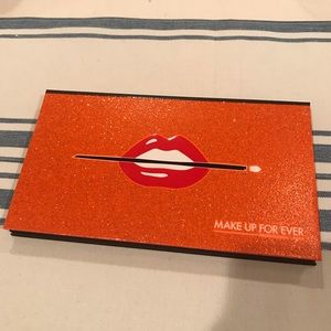 Makeup Forever 15 Artist Shadow Palette